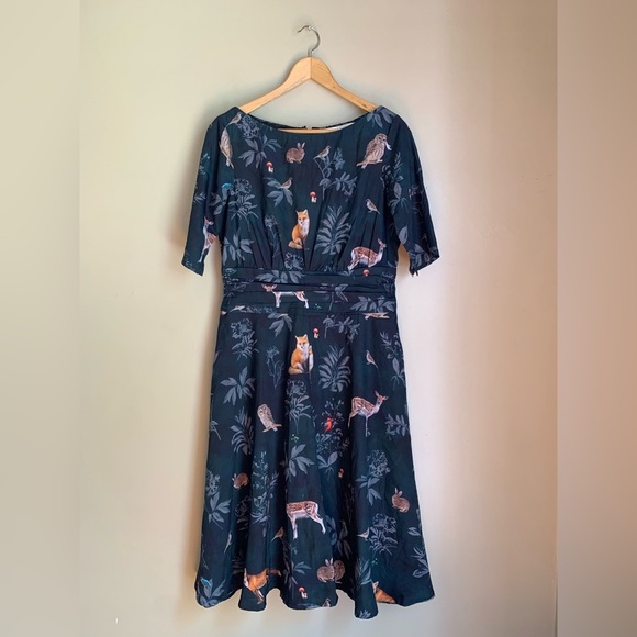 Eshakti wayward fancies animal woodland Print Dress medium - Picture 1 of 10